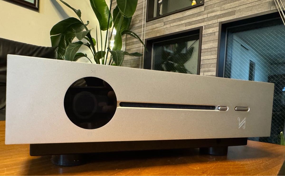 QUAD ARTERA PLAY CDプレーヤー搭載コントロールアンプ拍卖