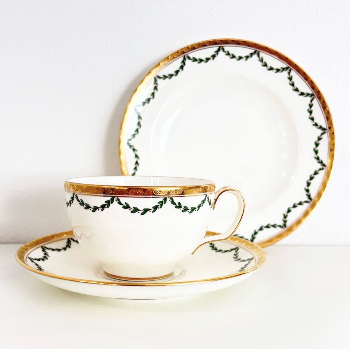 美品 ミントン トリオセット カップ ソーサー ケーキ皿 1895年頃 ガーランド柄 金彩 MINTON拍卖