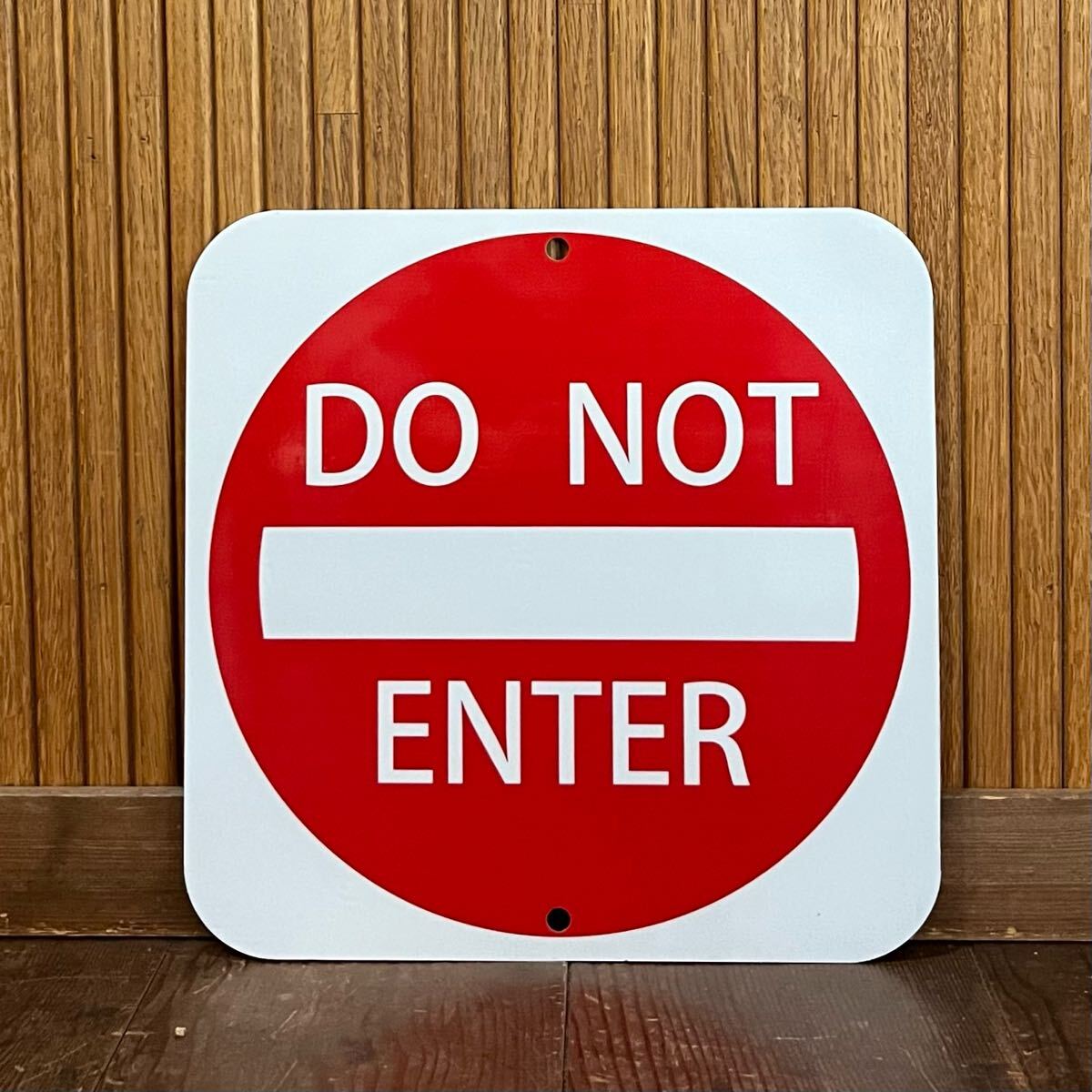 ★新品★アメリカ 看板 DO NOT ENTER 私有地 立入禁止 ストリートサイン ロードサイン 標識 ガレージ 世田谷 カリフォルニア USA SB-23拍卖