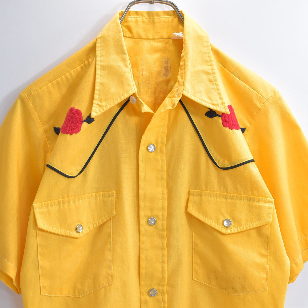 70s USA製 薔薇刺繍 パイピング デザイン 半袖ウエスタンシャツ Rau Klikitスナップボタン 花柄 ロカビリー 黄拍卖