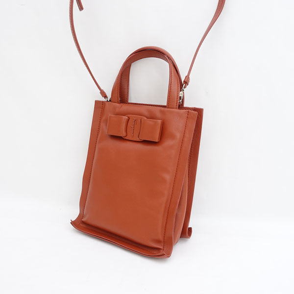 ★ サルヴァトーレフェラガモ ヴァラ VIVA ヴィバ マイクロショルダーバッグ リボン 2WAY (0220498962)拍卖