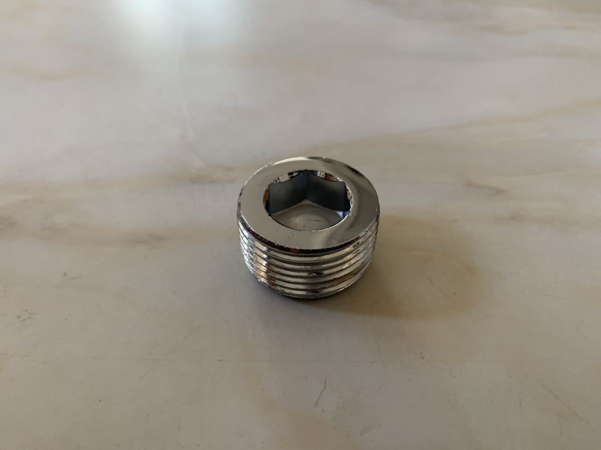 3/4 HEXプラグクロームウォーターポンプ上部メクラ他に。シボレーウォーターポンプメクラキャップインパラベルエアキャデラックタウンカー拍卖