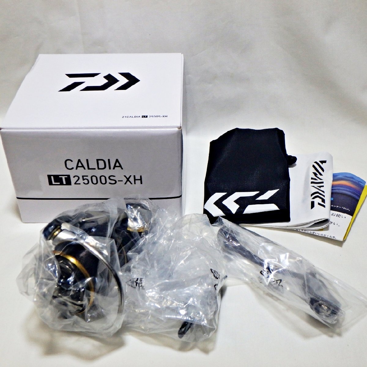 ☆ DAIWA ダイワ 21 CALDIA カルディア LT 2500S-XH 【未使用・新品】 ② 00060287 外箱・取説・保存袋あり 1円スタート!拍卖