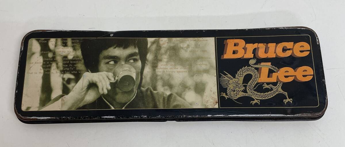【ブルース・リー缶ペンケース「燃えよドラゴン 死亡の塔」】レトロ/当時物/時代感あります★/T77-089拍卖