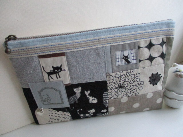 ハンドメイド * ちょっと大きめ 通帳ポーチ + ねこ (=^・^=) * 綿 綿麻等 いろいろ * パッチ : 3:♪拍卖