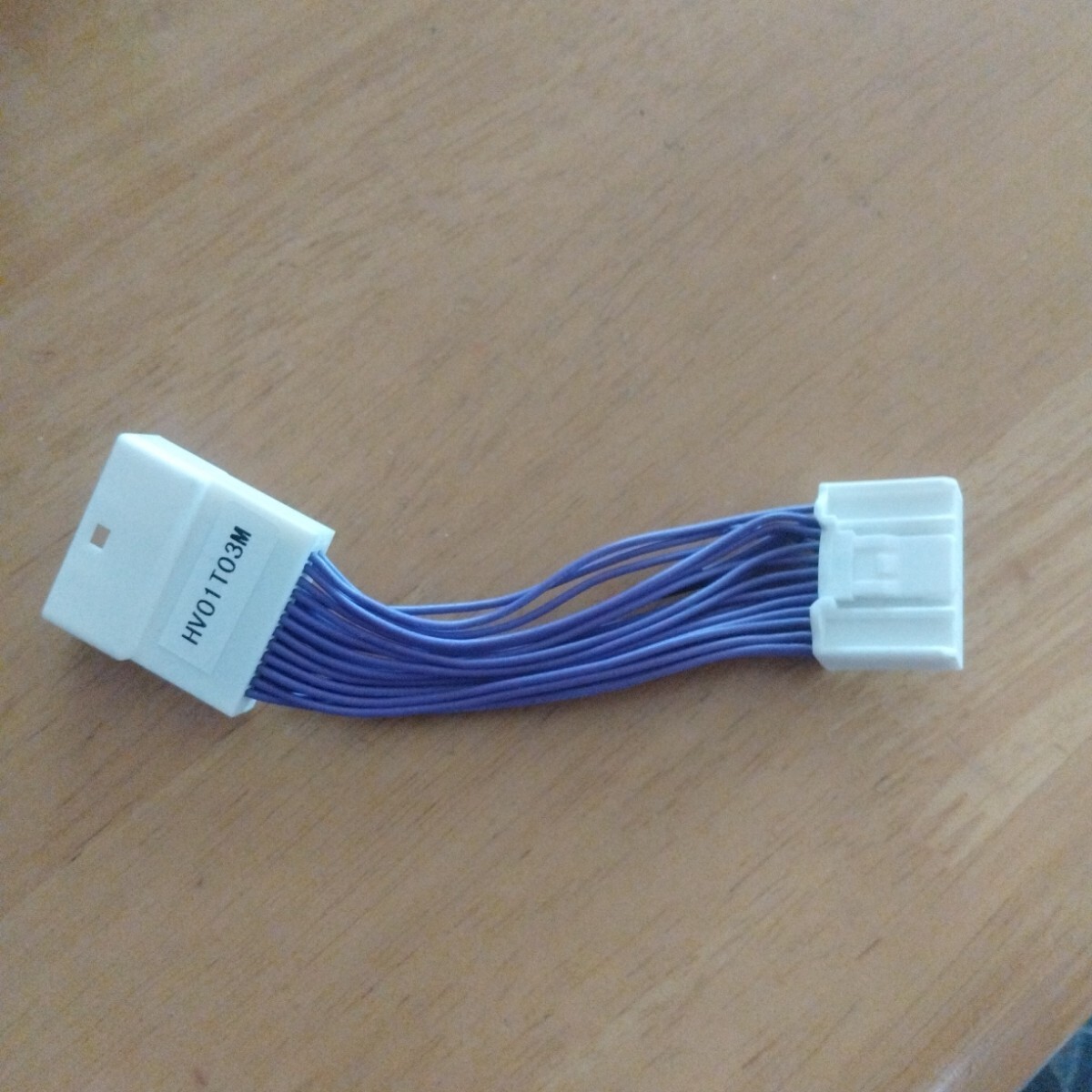 純正ナビ用 TVキャンセラーハーネス 走行中TV見れるキット ハリアー 60系 ヴェルファイア/アルファード30系 ノア/ヴォクシー80系拍卖