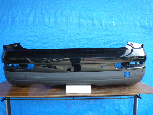 BI526 アウディ Q3 8U リアバンパー 黒 8U0807385C拍卖