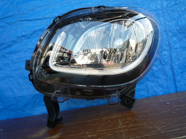 BI627 スマート W453 ヘッドライト 左 A4539064501拍卖