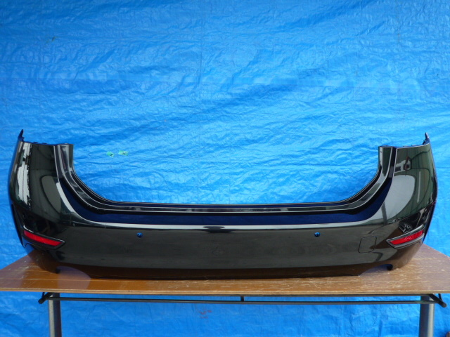 ☆BI648 BMW G21 3シリーズ ワゴン リアバンパー 黒 51127428002拍卖