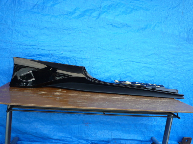 BI725 フェラーリ 488 ピスタ サイドステップ 右 089265200拍卖