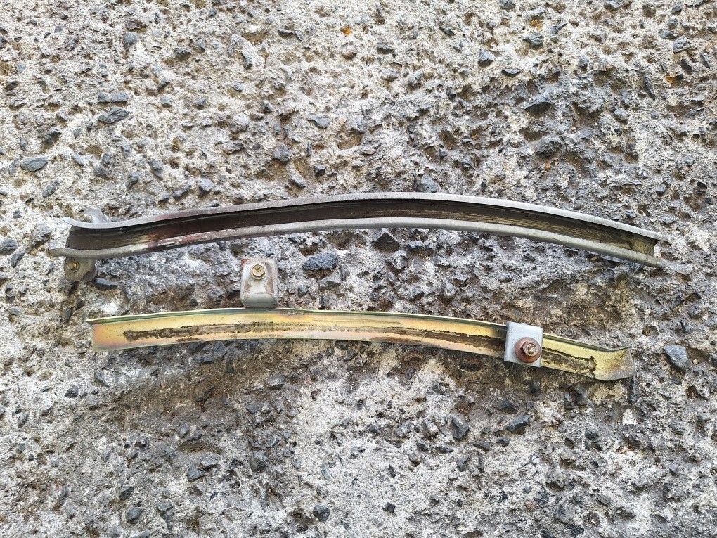 C33 ローレル パワーウインドウレール(フロント右側)No.31拍卖