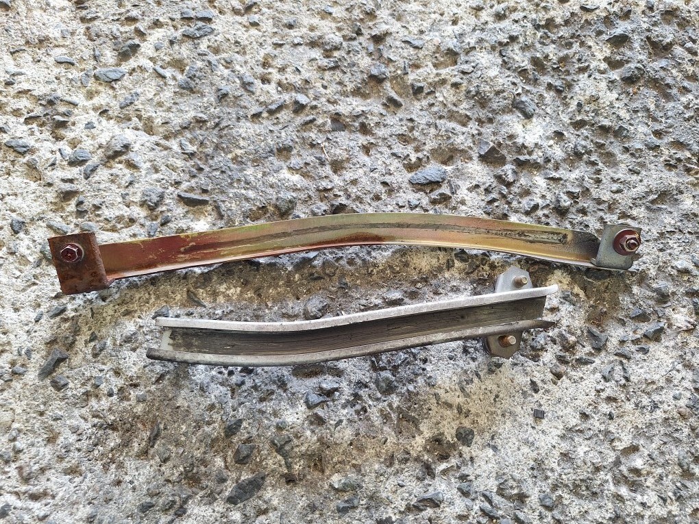 C33 ローレル パワーウインドウレール(リア右左側)No.31拍卖