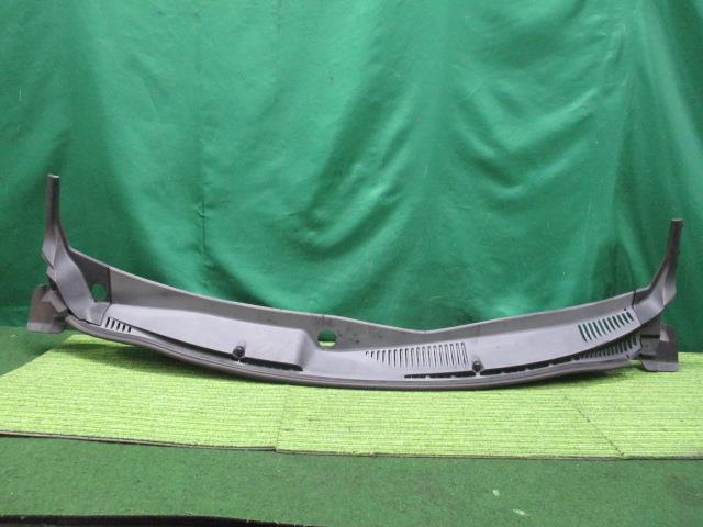 モコ DBA-MG33S カウルトップパネル X 66318-4A00E【岐阜発】拍卖