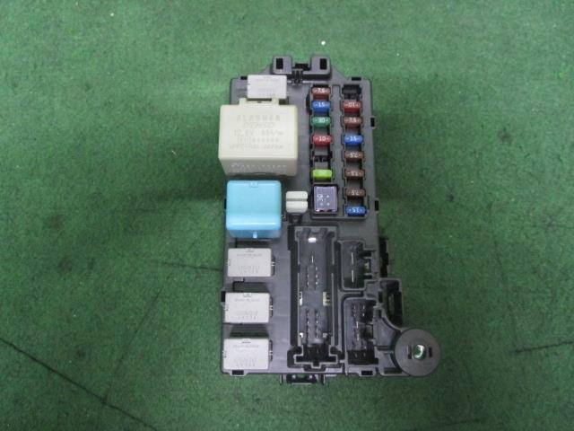 ミラジーノ DBA-L650S ヒューズボックス ジーノプレミアムL 82600-B2050【岐阜発】拍卖