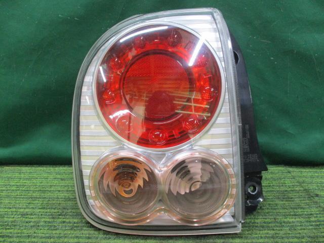 ラパン DBA-HE22S 左テールランプ ショコラ G スマートフォン連携ナビ装着車 35670-85KA1【岐阜発】拍卖
