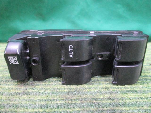 ラパン DBA-HE22S パワーウインドウスイッチ ショコラ G スマートフォン連携ナビ装着車 37990-82K13【岐阜発】拍卖