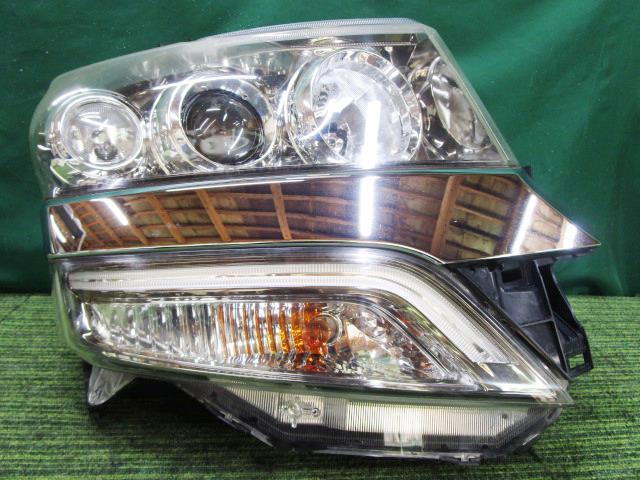 N-BOX DBA-JF1 右ヘッドランプASSY カスタムG ターボSSパッケージ 33101-TY0-J61【岐阜発】拍卖