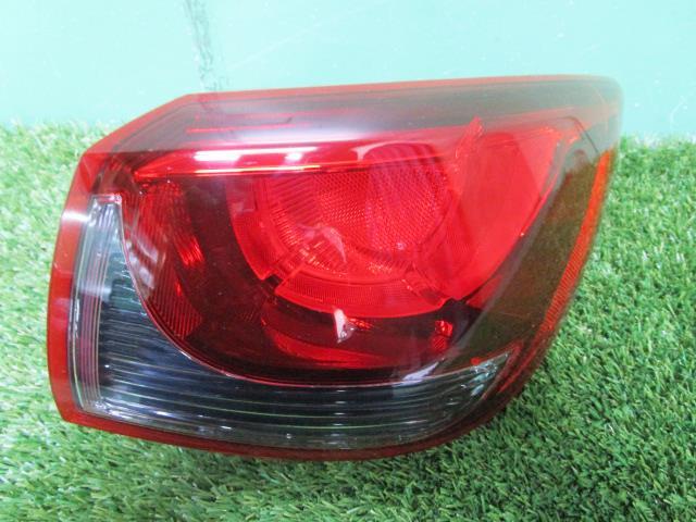 デミオ LDA-DJ5FS 右テールランプ XDツーリング D09L-51-150D【岐阜発】拍卖