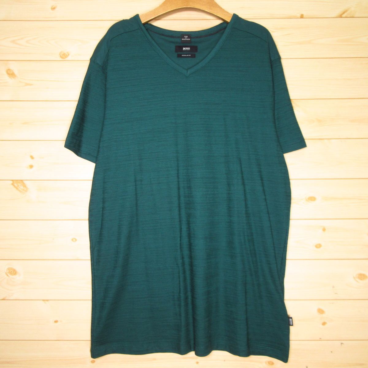 ◎極美品!HUGO BOSS ヒューゴボス レギュラーフィット Tシャツ 半袖 ドライ Tee カジュアル メンズ 緑 グリーン Mサイズ◆AA4037拍卖