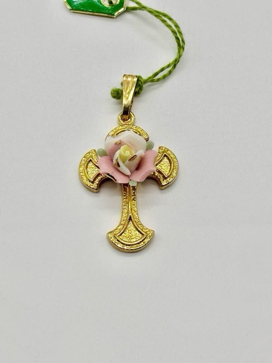 【未使用】バラ クロス ペンダントトップ スペイン製 十字架 ローズ ポーセリン 陶器 ミニチュア拍卖