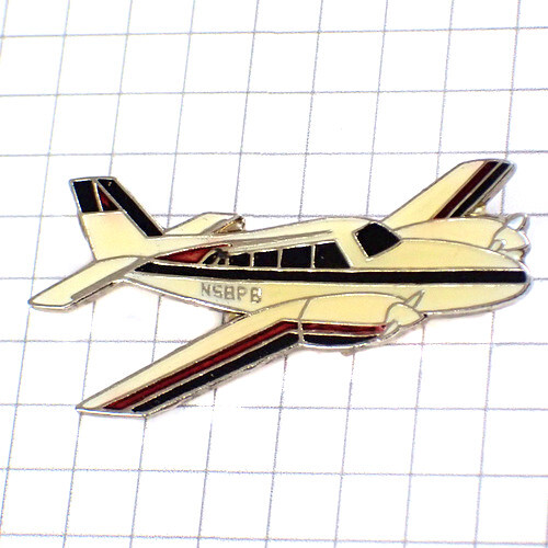 ピンバッジ・白い飛行機エンジン2基双発◆フランス限定ピンズ◆レアなヴィンテージものピンバッチ拍卖