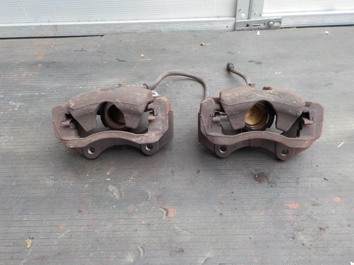 ★ブルーテックキャンター FEB90 左リア ダブルブレーキキャリパー 純正拍卖