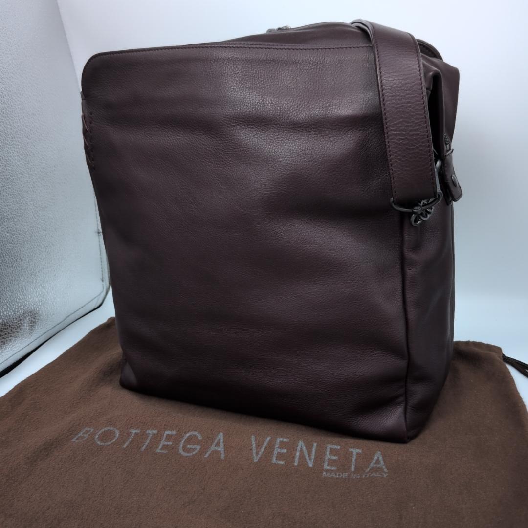 美品 ボッテガヴェネタ ショルダーバッグ イントレ レザー ボルドー 0I6拍卖