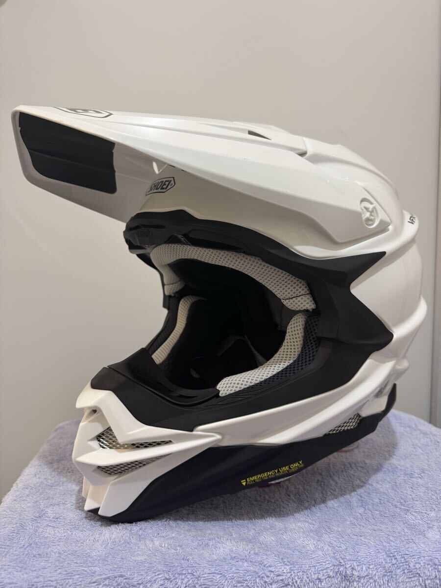 SHOEI VFX-WR Mサイズ ショウエイ オフロード ヘルメット 美品! VFX-W アライ arai拍卖