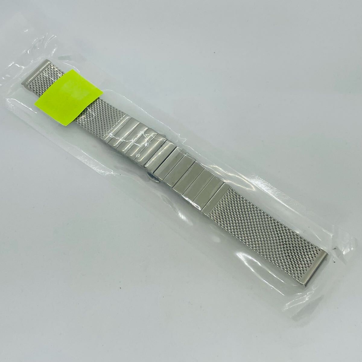 ミラネーゼ メッシュブレスレット 22mm ステンレス製 バタフライバックル 未開封品拍卖