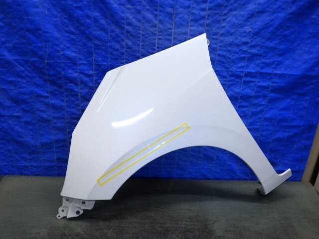 F264 フィット GR1 GR2 GR3 GR4 GR5 GR6 GR7 GR8 左フェンダー 純正品拍卖