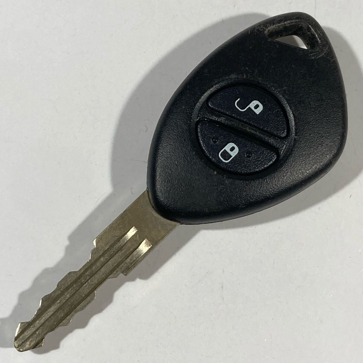 送料込 SUBARU スバル純正 R1 R2 ステラ サンバー等 U35PB9 2ボタン スマートキー キーレス リモコン 鍵 MTI410I拍卖