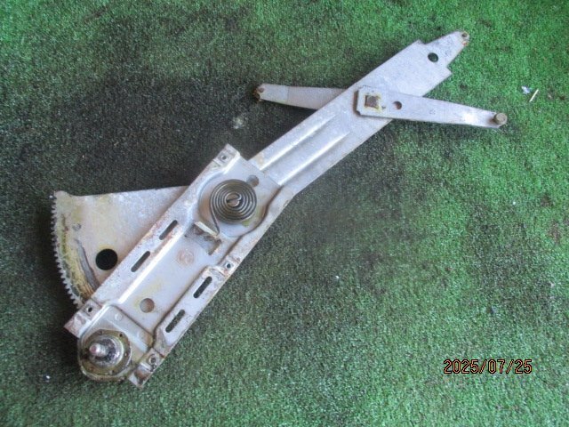 (0406)67' シボレー カマロ ベビカマ 右側ウィンドウレギュレーター拍卖