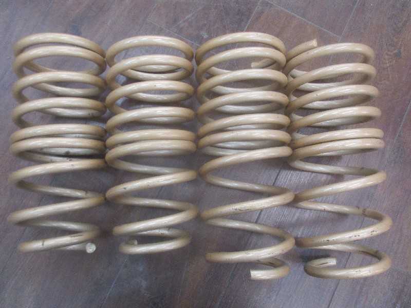 02-174182 スカイラインGT-R(BCNR33)用ダウンサス スプリング 岩槻拍卖