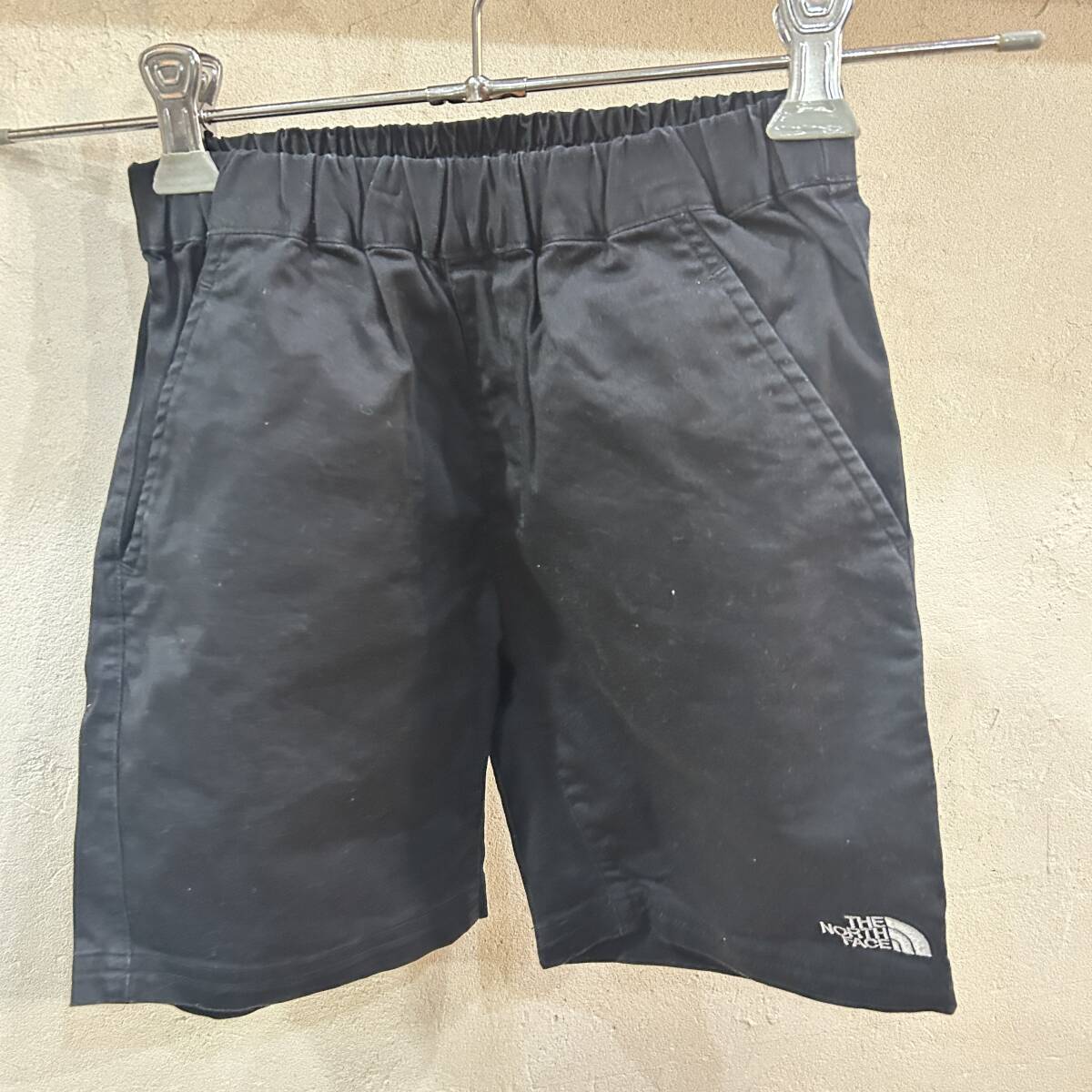 THE NORTH FACE / ザノースフェイス NBJ42235 コットンイージークライミングショート ブラック キッズ 130CM ハーフパンツ USED拍卖