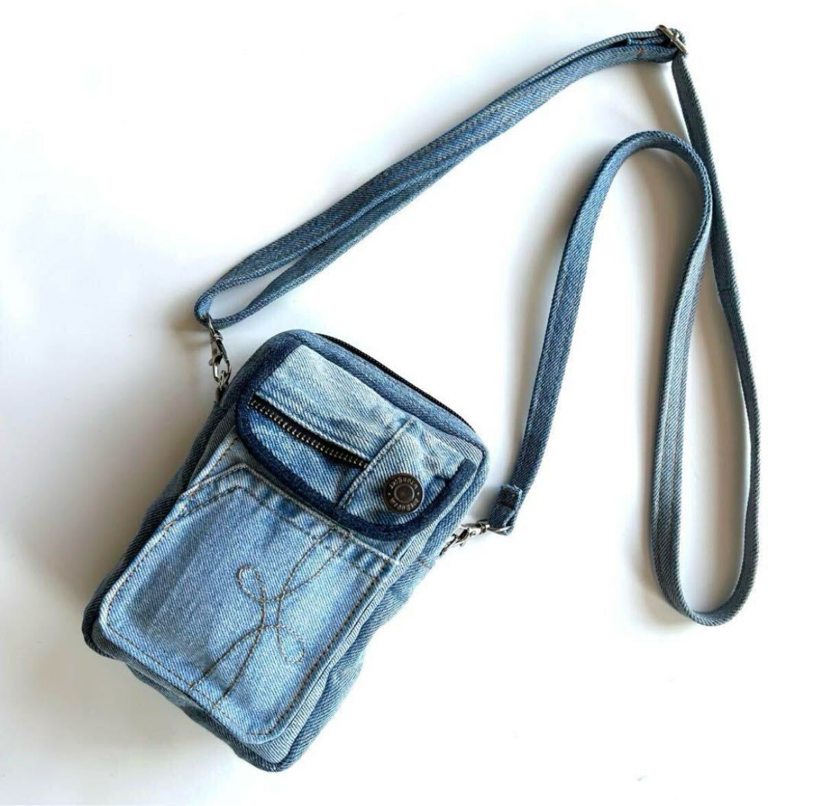 ★送料無料★新品 デニムリメイクバッグ ハンドメイド スマホポシェット ショルダーバッグ スマホショルダーバッグ ⑤拍卖