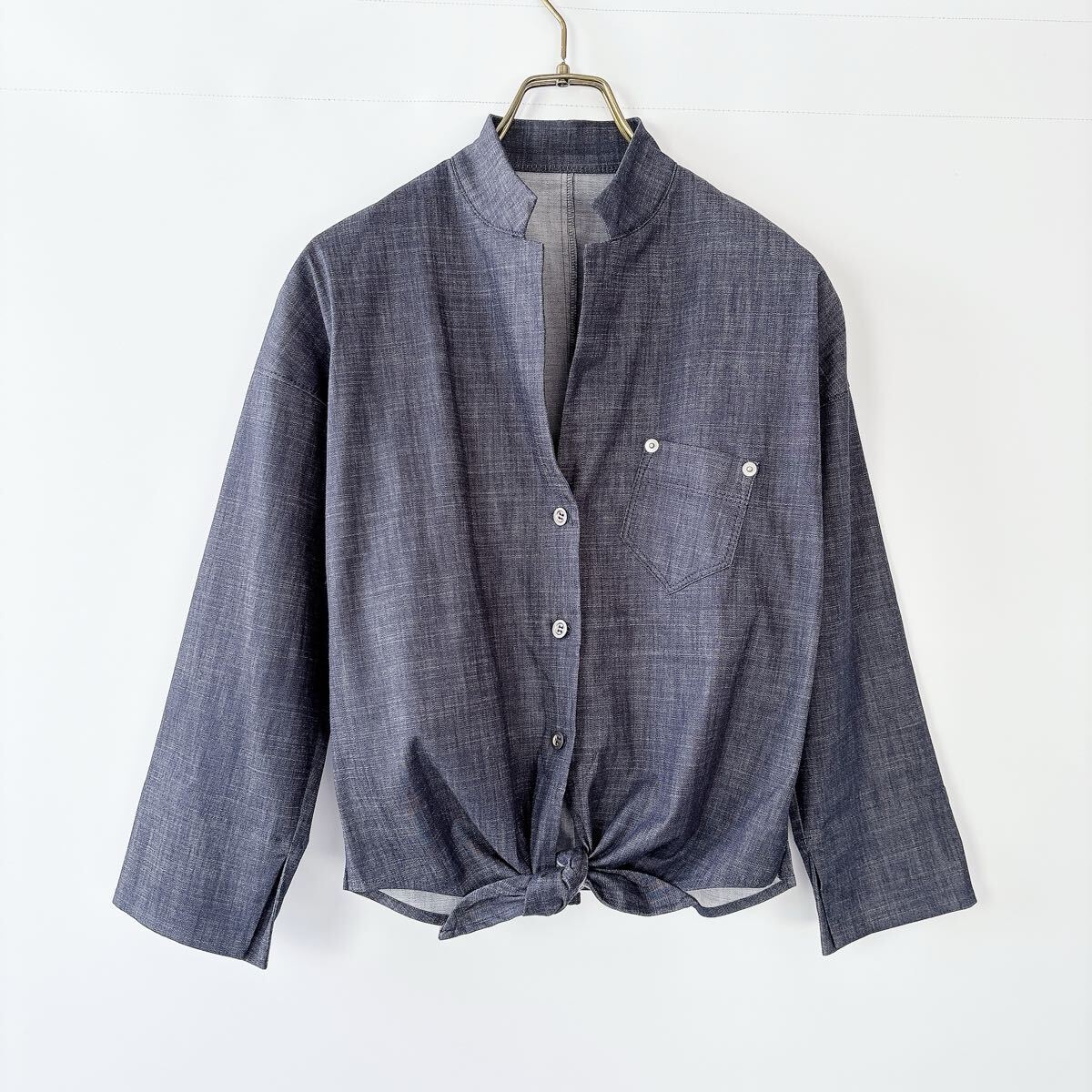 【β】ベータ タイシャツ M 9号 デニム風 ネイビー ストレッチ ノーカラー拍卖