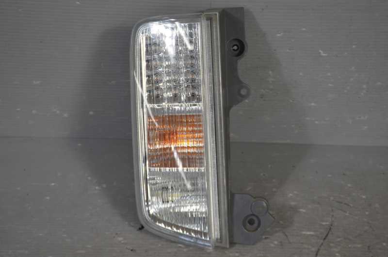 エルグランド ハイウェイスター 前期(PE52 TE52) 純正 スタンレー 動作保証 左 テールランプ P8960 / 26555-1JB3A k075727拍卖