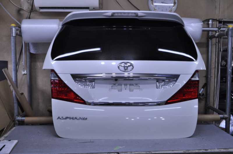 アルファード 240S 前期(ANH20) 純正 動作保証 リアゲート バックドアパネル ハイマウントランプ バックカメラ付 070 k081174拍卖