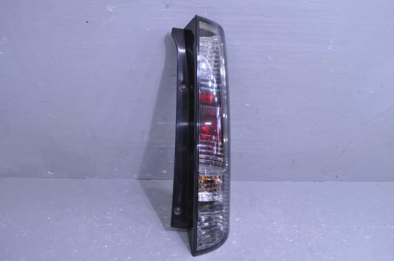 ルークス ハイウェイスター 前期(ML21S) 純正 トウカイデンソウ 動作保証 右 テールライト 35603-82K1/26559-4A00B k089919拍卖