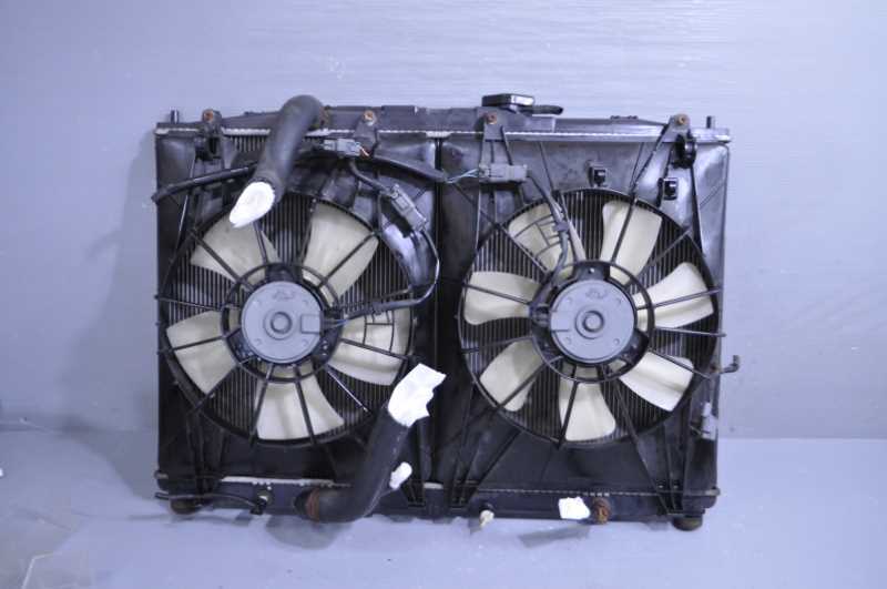 エリシオン 中期(RR1 RR2) 純正 デンソー 動作保証 ラジエター 電動ファン シュラウド 153000-7740 168000-7790 /k088904拍卖