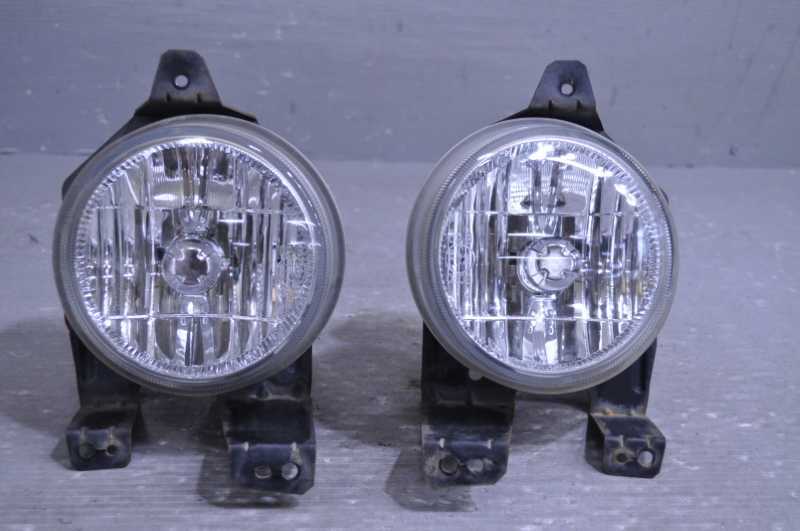 ムーヴ ラテ 前期(L550S) 純正 コイト 動作保証 フォグランプ 左右 セット 右 左 11451717 /81210-B2060 81220-B2060 k090734s拍卖