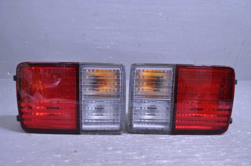 クリッパー NV100 前期(DR17V) 純正 トウカイデンソウ 動作保証 テールライト 左右 テールランプ 右 左 35603-68H0 k090771拍卖