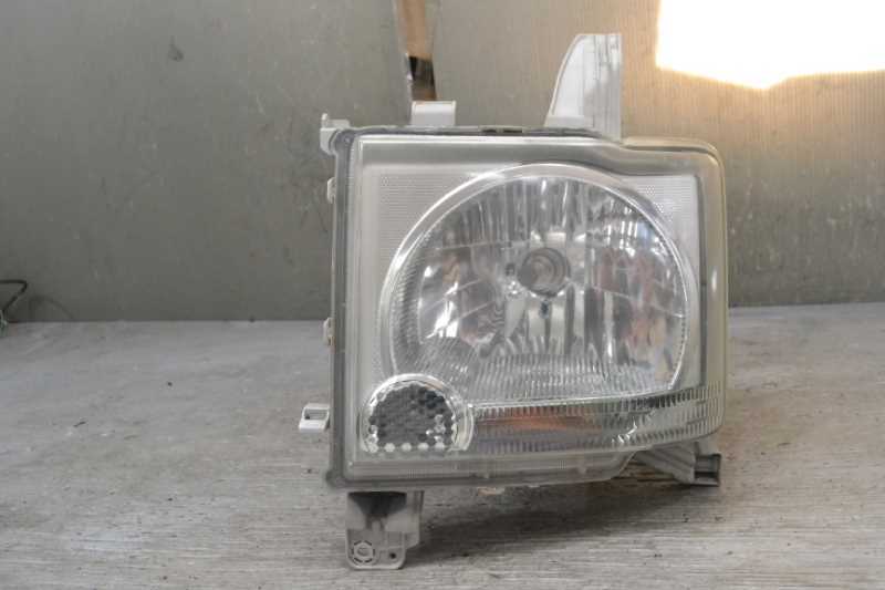 ムーヴ コンテ L 前期(L575S L585S) 純正 コイト 動作保証 左 ヘッドライト ハロゲン レベライザー付 100-51963 / 81150-B2140 k070569拍卖