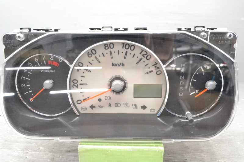 ミラ ココア 前期(L675S L685S) 純正 動作保証 スピードメーター タコメーター 99811km 83800-B2832 / 83800-B2832 k076538拍卖