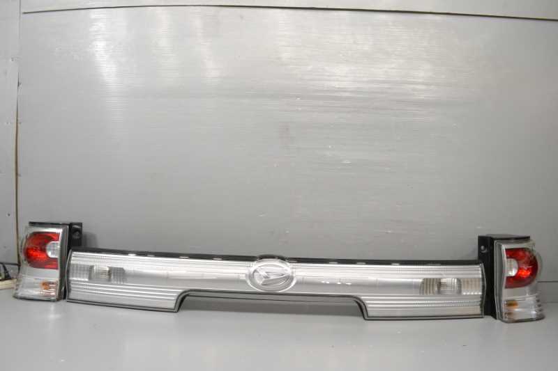 タント カスタム 前期(L375S) 純正 イチコー トウカイデンソー動作保証 テールランプ フィニッシャー 右 左 20507 D068/k079880拍卖