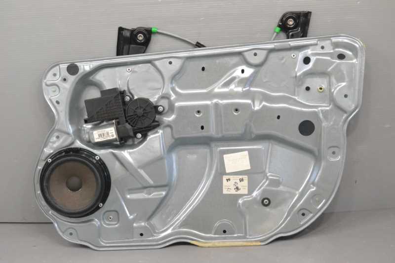 ポロ クロス 右ハンドル 後期(9NZ) 純正 動作保証 右前 右 フロント レギュレーター パワーウィンドウモーター k081863拍卖