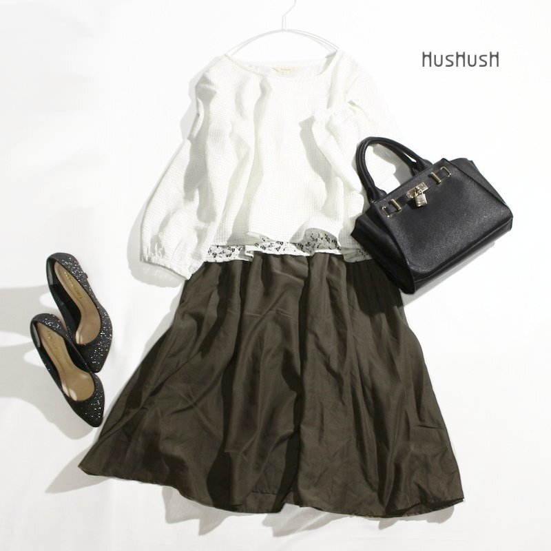 美品 ハッシュアッシュ HusHusH 株) ワールド 春 夏 シフォン 切替 ワンピース ドッキングワンピース フォーマル 可愛い 3 ホワイト カーキ拍卖