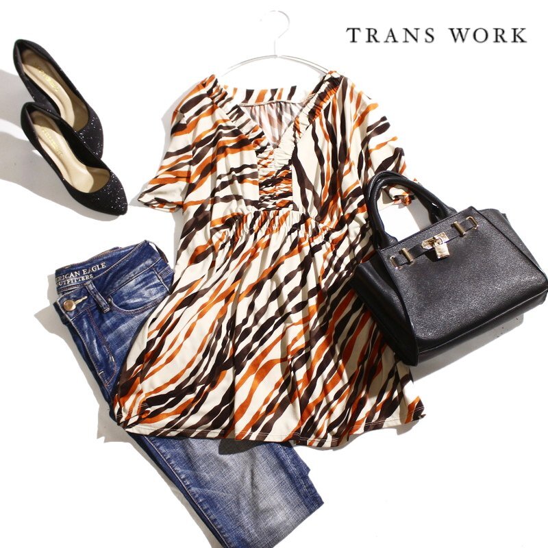 美品 TRANS WORK トランスワーク 株) 三陽商会 夏 トラ 柄 ストレッチ ジャージ― 半袖 カットソー 11号 40 ベージュ ブラウン ミセス 綺麗拍卖
