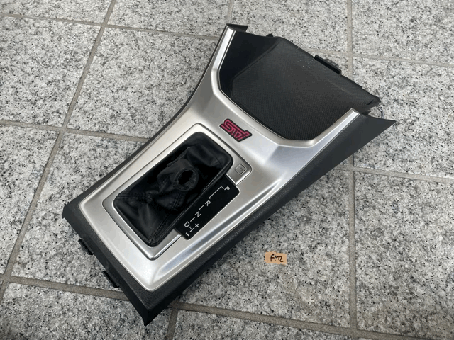 ★☆スバル インプレッサ GVB IMPREZA用純正オプションSTIシフトパネル+シフトブーツ☆★拍卖