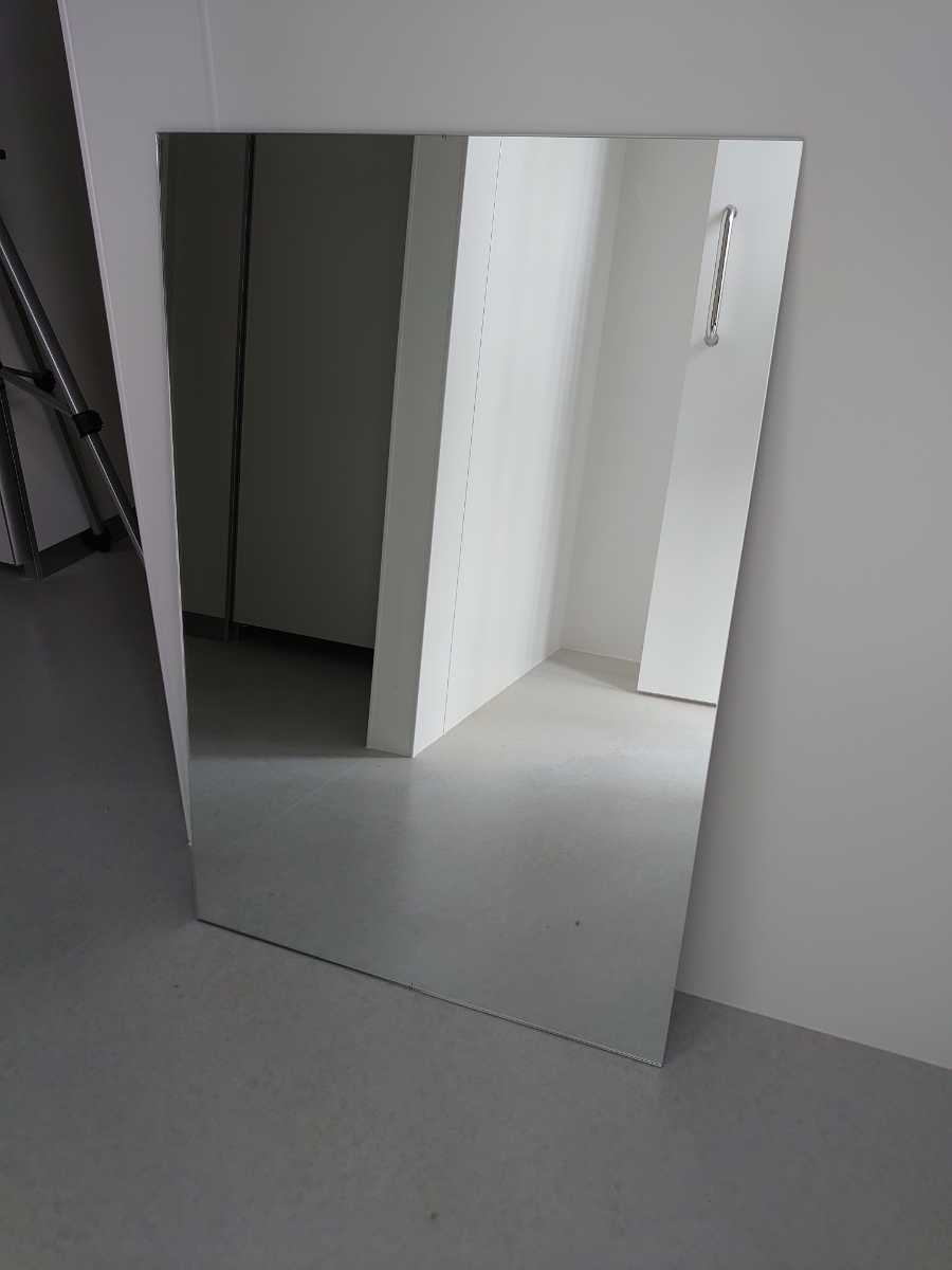 格安!鏡だけですけど600×900ミリ1枚 7200円 姿見 洗面台 浴槽などに 受注生産ですので落札後製作します。納期は約1週間程で発送します。拍卖